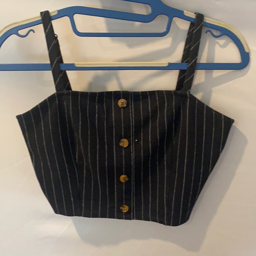 NAVY BLUE STRIPED CROP TOP